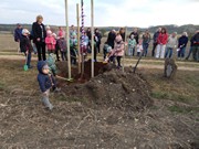 100.výročí vzniku Československé republiky - výsadba stromů Alej republiky na Vlkavě